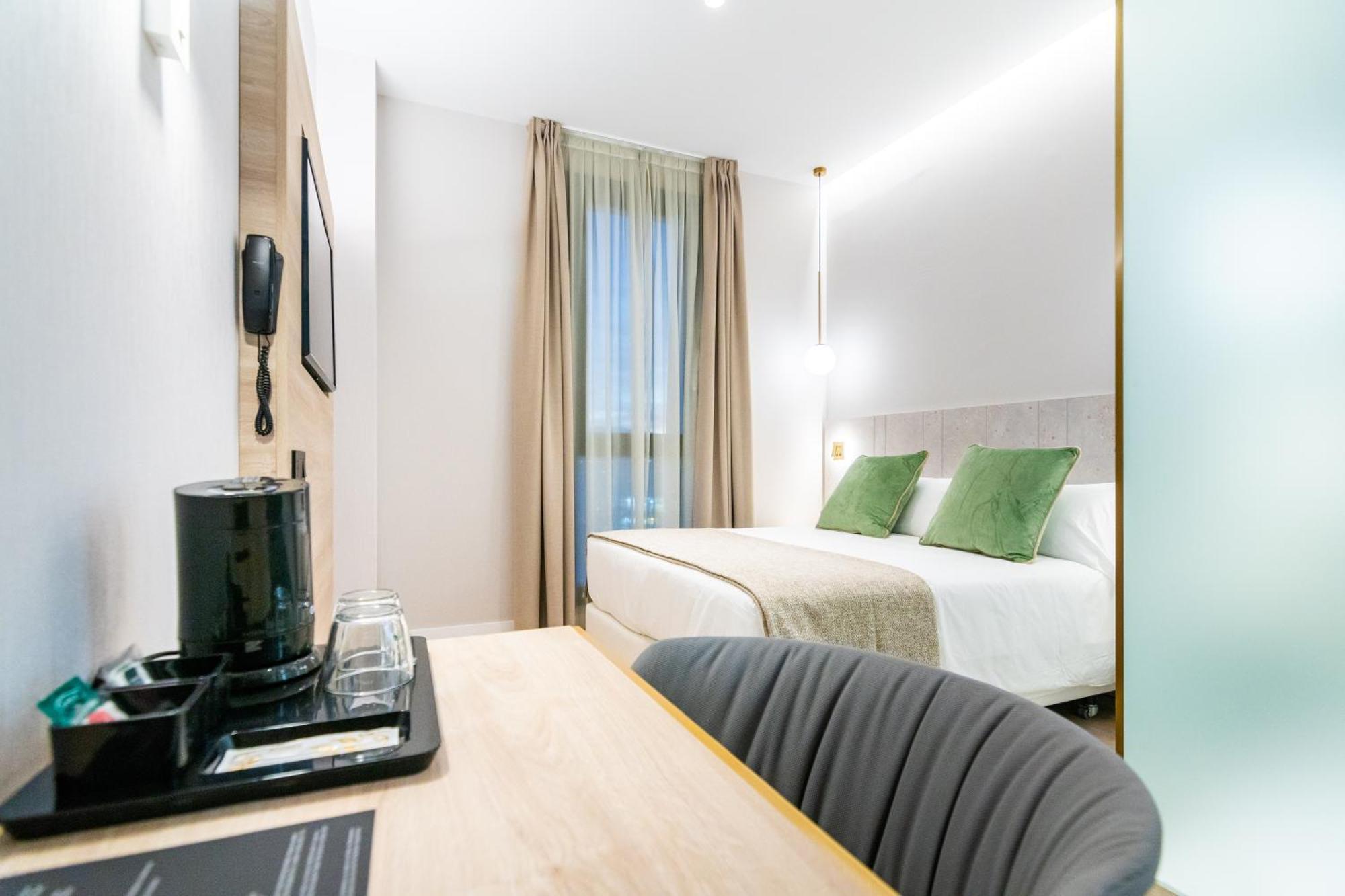 Hotel Malaga Vibes エクステリア 写真