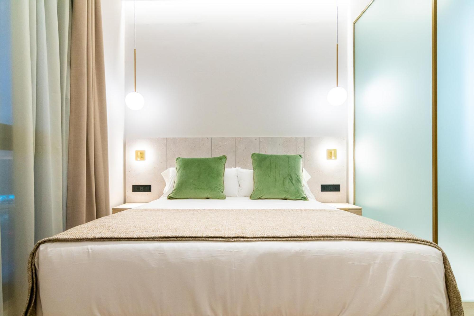 Hotel Malaga Vibes エクステリア 写真